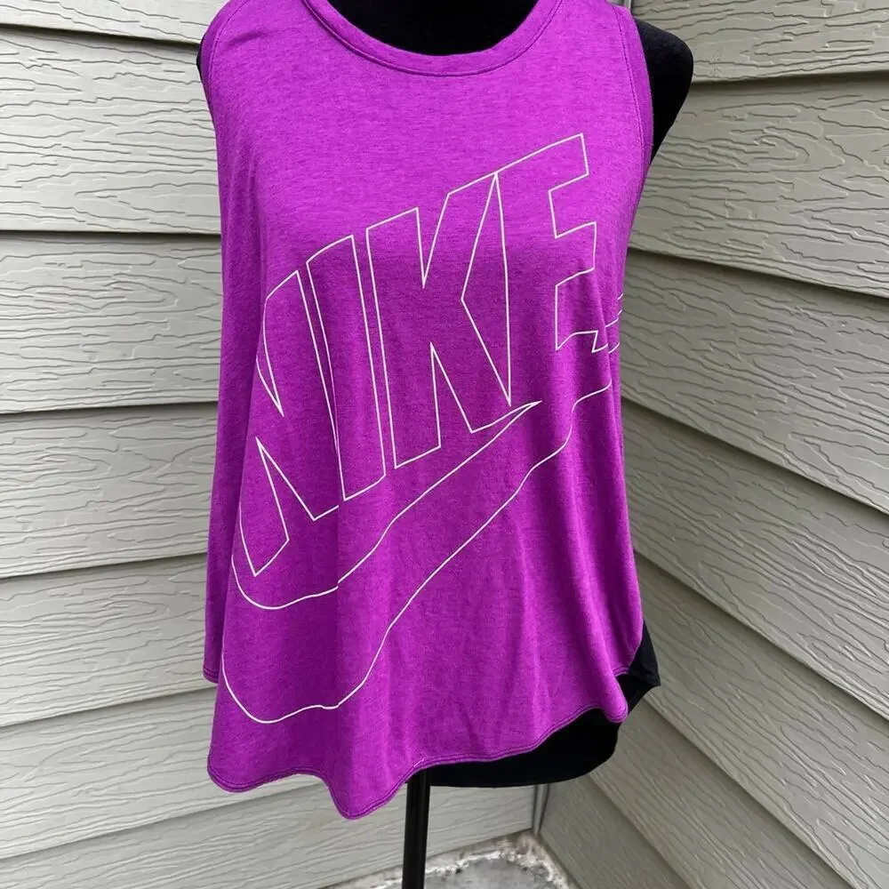 Nike size XL WOMENS TANK TOP RACERBACK WITH TWIST